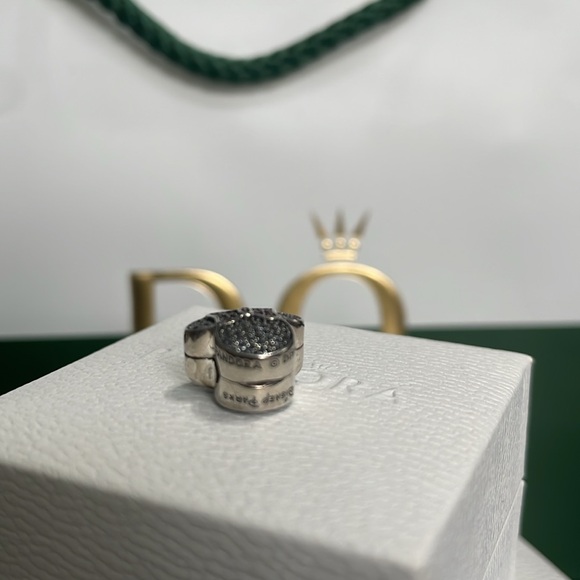 Authentic Pandora Disney Minnie Mouse Pavé Clip Charm - Picture 4 of 7